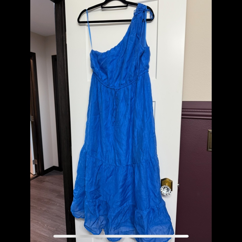 Chic One-Shoulder Blue Dress